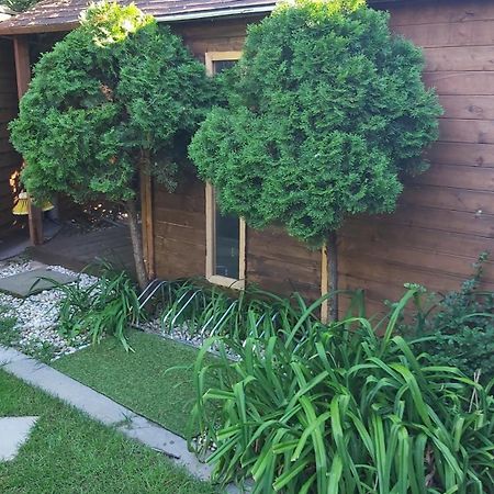 Relax Bungalow Terrace, Glamping Fahaz 시오포크 외부 사진