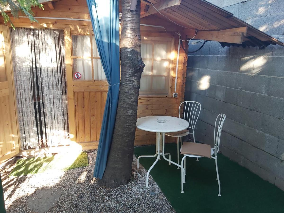 Relax Bungalow Terrace, Glamping Fahaz 시오포크 외부 사진